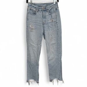 American Eagle Highest Rise 90s Boyfriend Light Wash Distressed Jeans Size 4